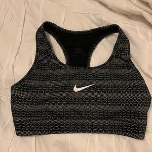 Nike Sports Bra!!